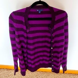 Gap size small purple striped sweater